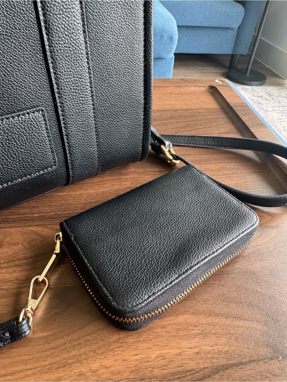 Black 'The Tote Bag' Leather Tote with Matching Wallet - Picture 7 of 12